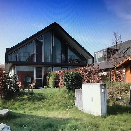 Tropic - Seezugang - Seesicht I Beachparadise I Massage - Trampolin - Light Show - Parken - Cinema Feeling - Bbq * غايِنهوفِن