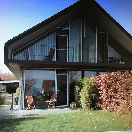 بيت للعطل Tropic - Seezugang - Seesicht I Beachparadise I Massage - Trampolin - Light Show - Parken - Cinema Feeling - Bbq *