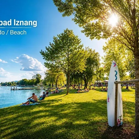 Tropic - Seezugang - Seesicht I Beachparadise I Massage - Trampolin - Light Show - Parken - Cinema Feeling - Bbq * 가이엔호펜